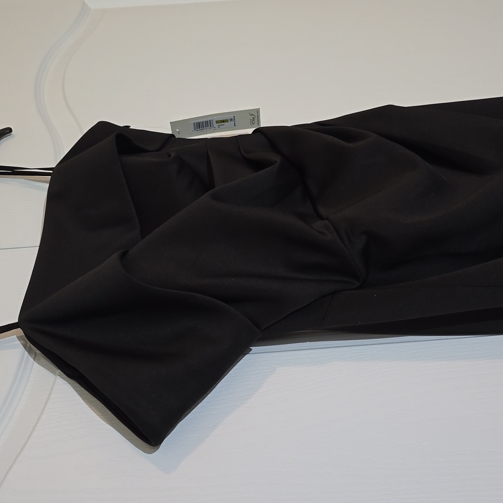 ELIZA J. - Women's Gown - Picture 5 of 12